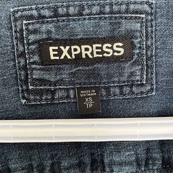 Express button up denim top - Picture 3 of 3
